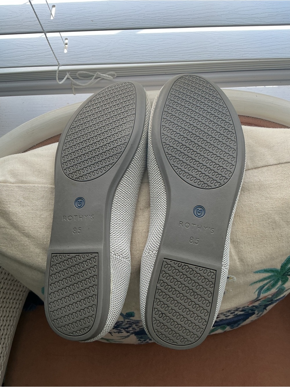 Rothy's Women's Pointed Knit Flats - Light Gray with Blue Trim - Picture 4 of 5